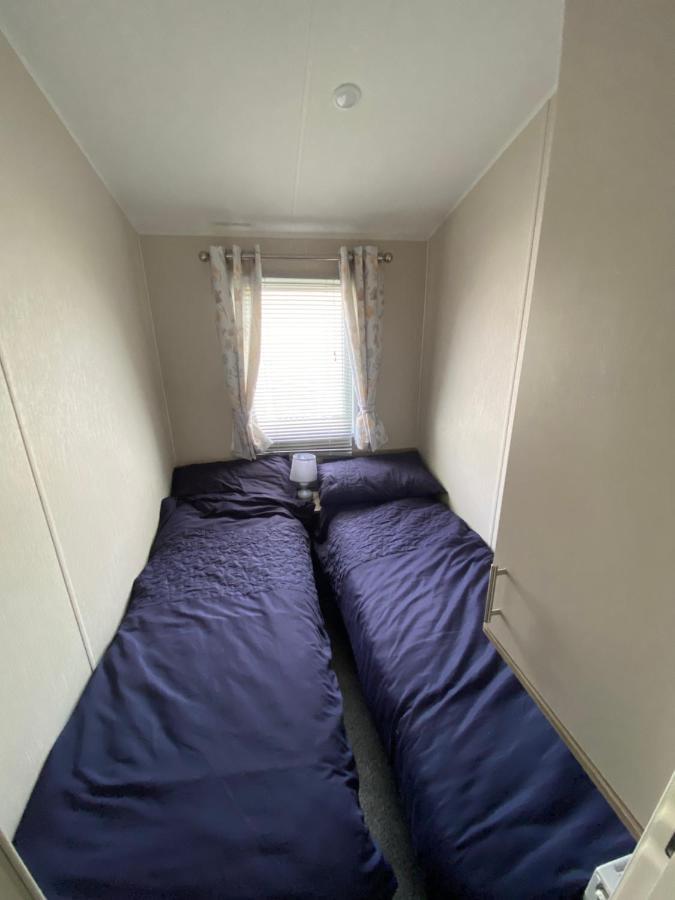 Meadow View 171 - Golden Palm - Central Heating, Wifi, Pet Friendly, Bed Linen - Meadow Lakes Caravan & Lodge Hire Chapel Saint Leonards Exterior foto